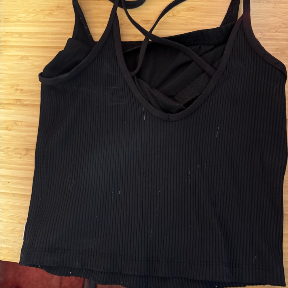 Vuori Black Ribbed Women's Top